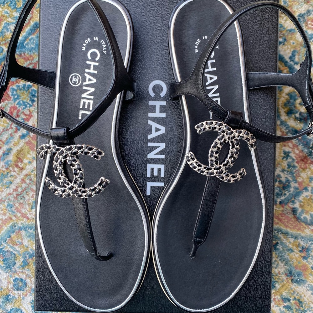 COPY - Authentic CHANEL Sandals Cruise 2019. Never worn.